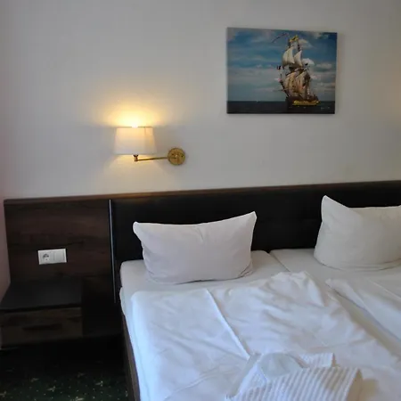 Strand-hotel Hotel