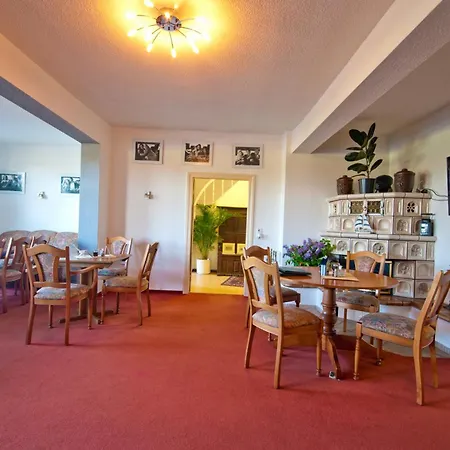Strand-hotel 3*