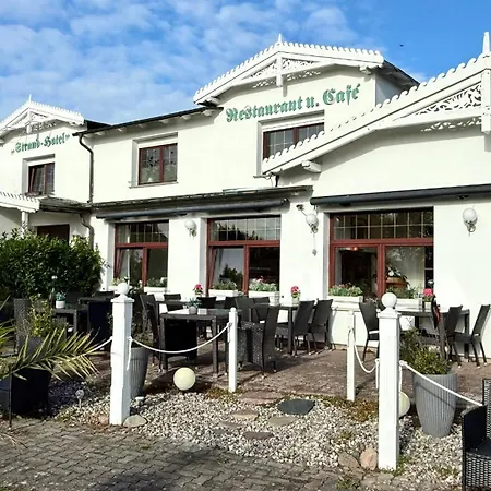 Strand-hotel 3* Lobbe