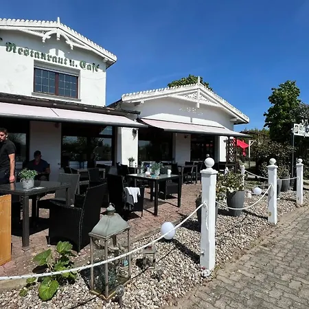 Strand-hotel Hotell